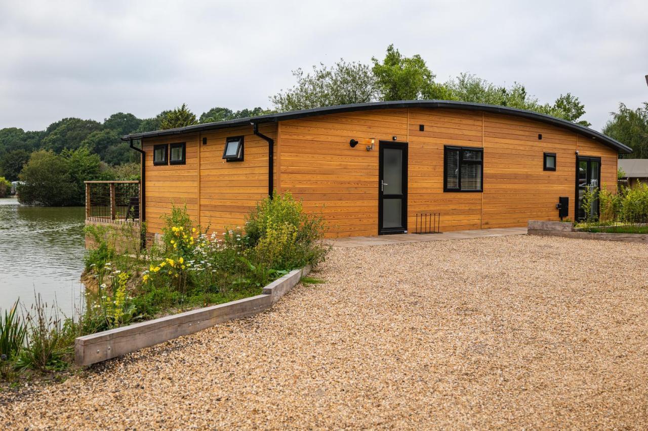 Sumners Ponds Fishery & Campsite 호텔 호셤 외부 사진
