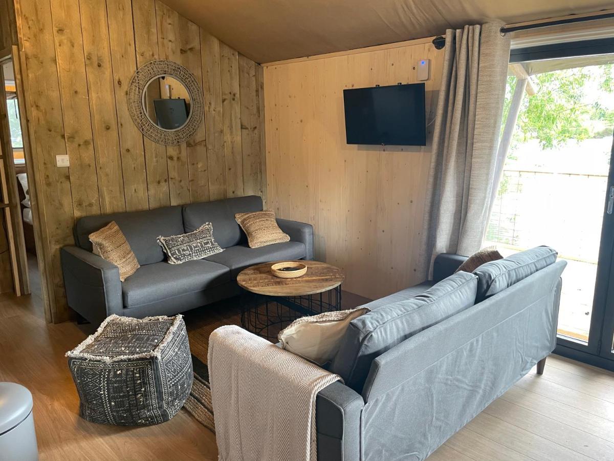 Sumners Ponds Fishery & Campsite 호텔 호셤 외부 사진